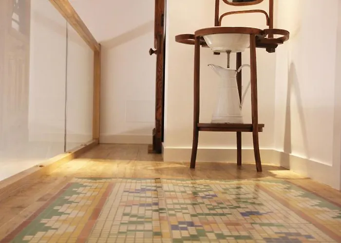 La Casa De Nuestro Abuelo *